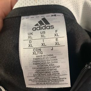 Adidas sweater